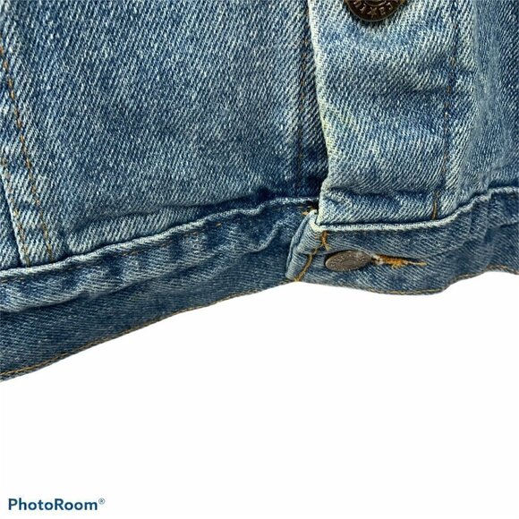 Denim Jeans Jacket Made in the USA. Wild Blueberries Imprint. Medium. - Picture 3 of 8